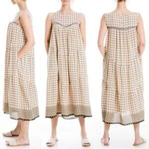 Elegant Beige Geometric Midi Dress